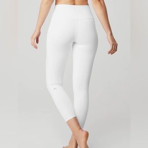 ALO yoga white 7/8 legging